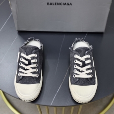 Balenciaga Sneakers